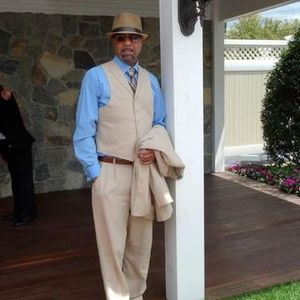 Meet your Posher, Robert